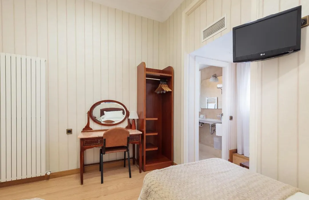 Hostal Oliva-1
